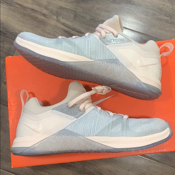 nike metcon guava ice